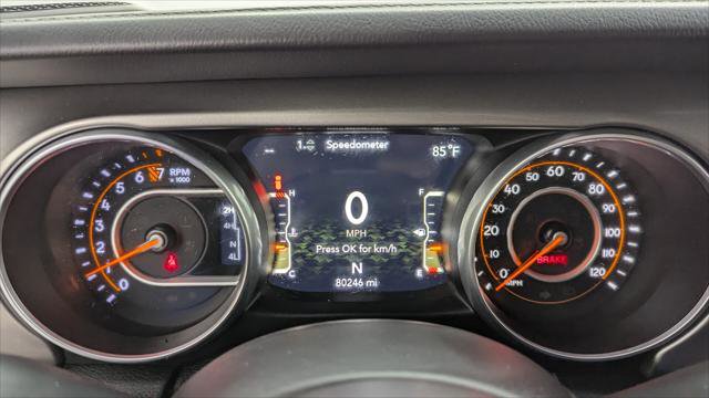 Used 2018 Jeep Wrangler Unlimited Sahara image 24