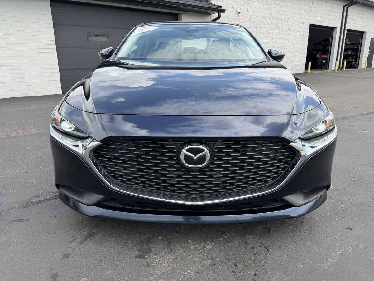 Used 2020 MAZDA MAZDA3 Sedan FWD image 7