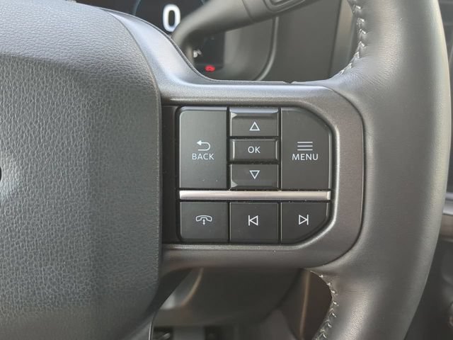Used 2024 Ford F250 Lariat w/ Sport Appearance Package AWD/4WD image 28