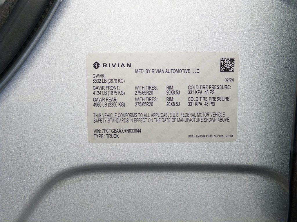 Used 2024 Rivian R1T Adventure AWD/4WD image 33