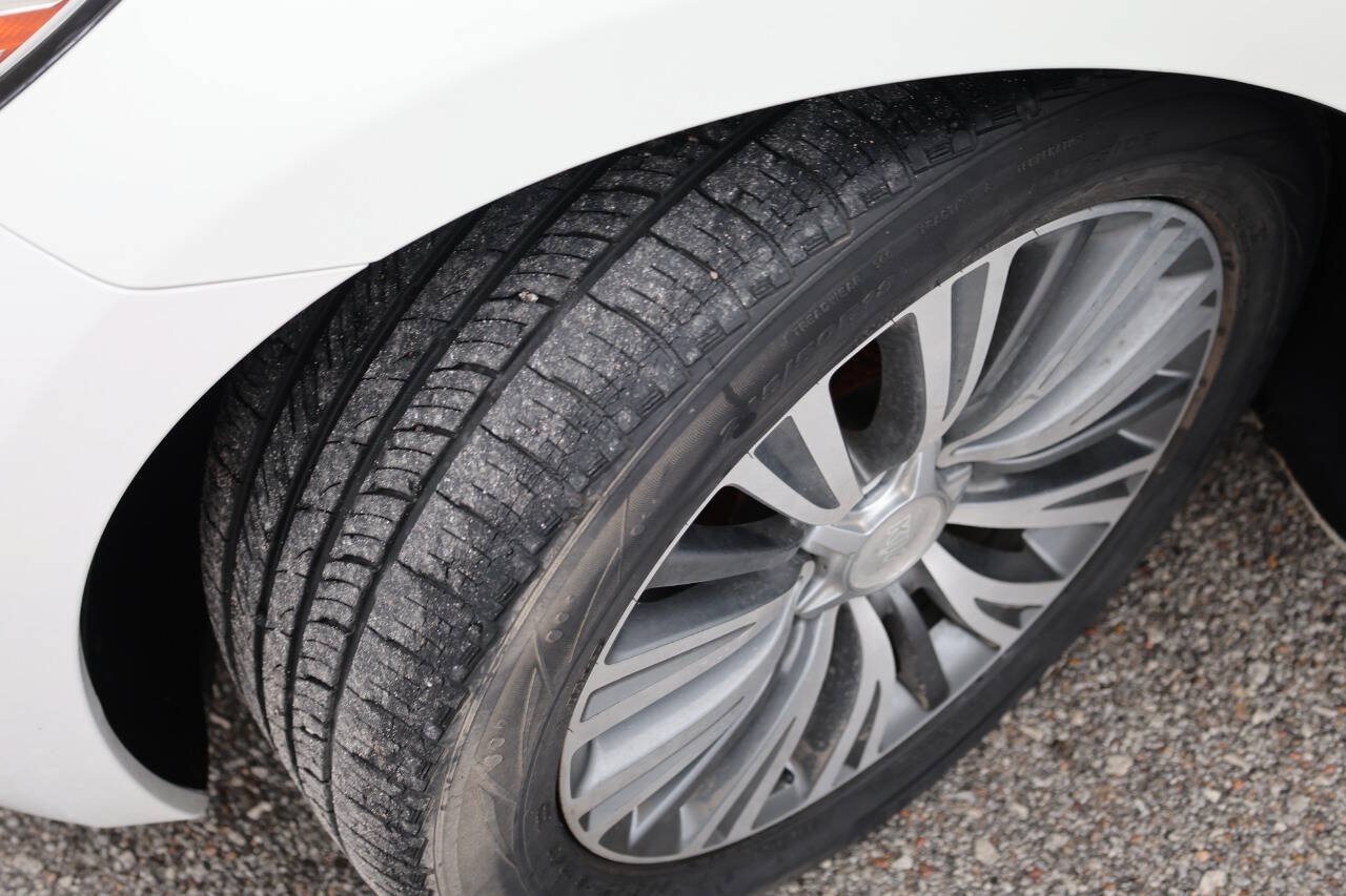 Used 2016 Kia K900 Luxury RWD image 27