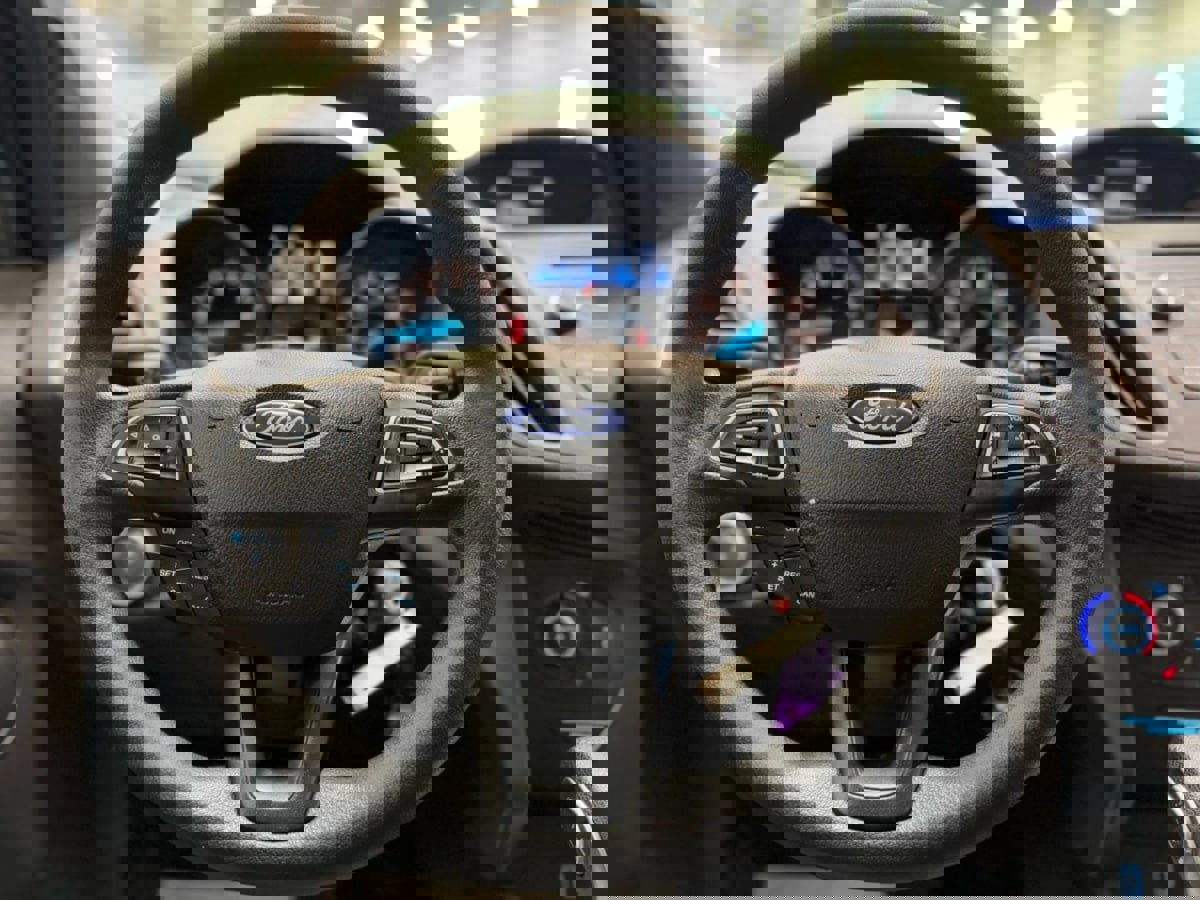 Used 2018 Ford Escape SE image 17