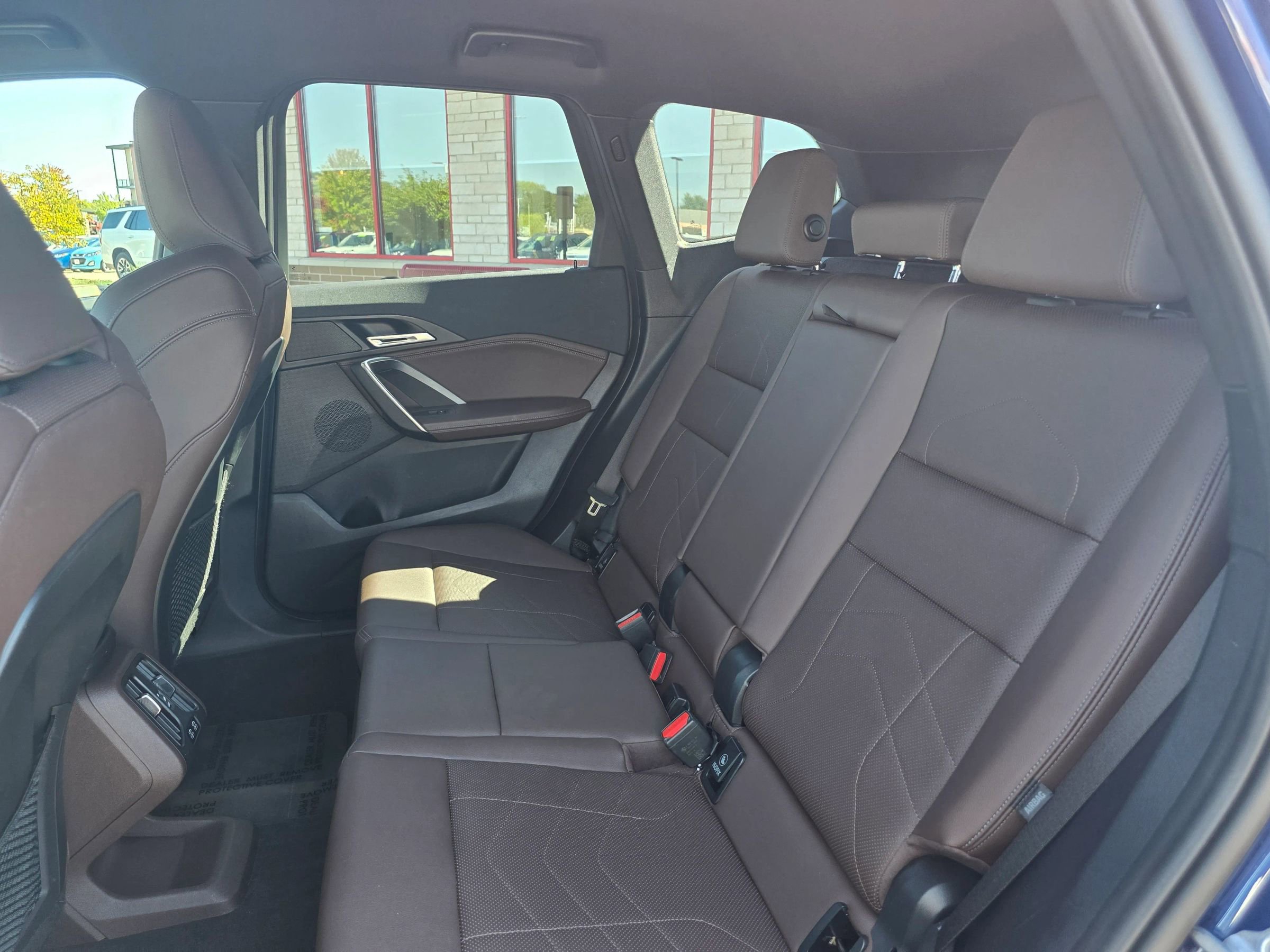 Used 2023 BMW X1 xDrive28i image 9