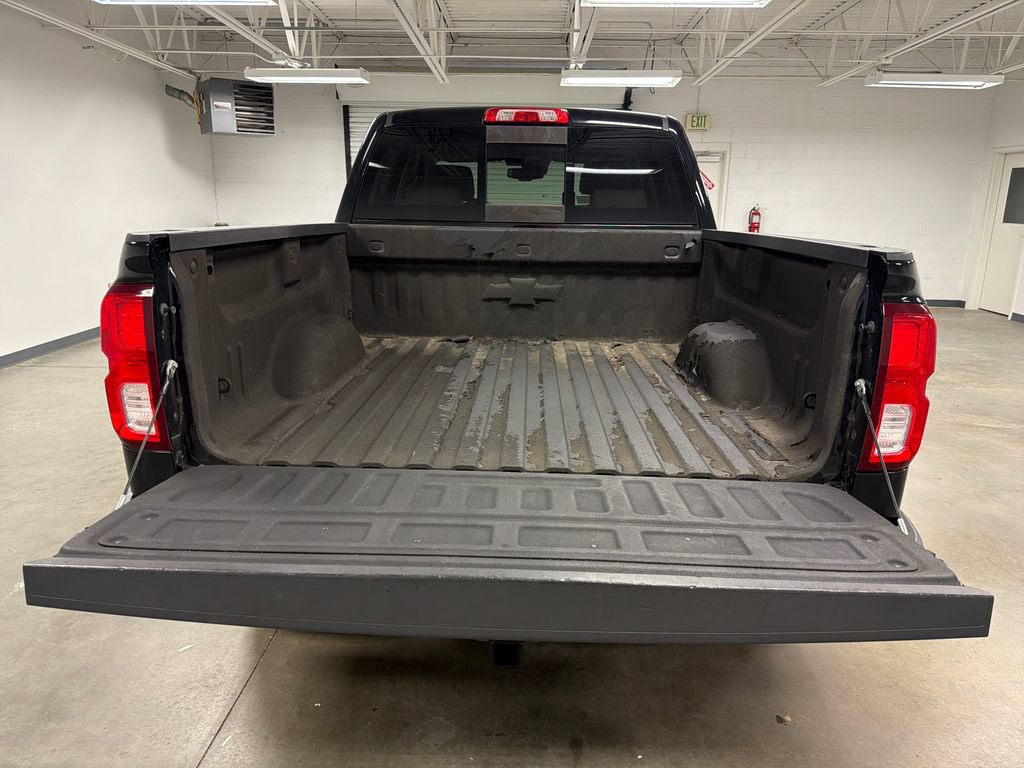 Used 2016 Chevrolet Silverado 1500 LTZ Z71 w/ LTZ Plus Package AWD/4WD image 20