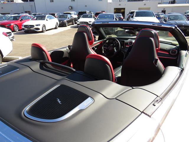 Used 2024 Mercedes-Benz CLE 450 4MATIC Cabriolet image 34