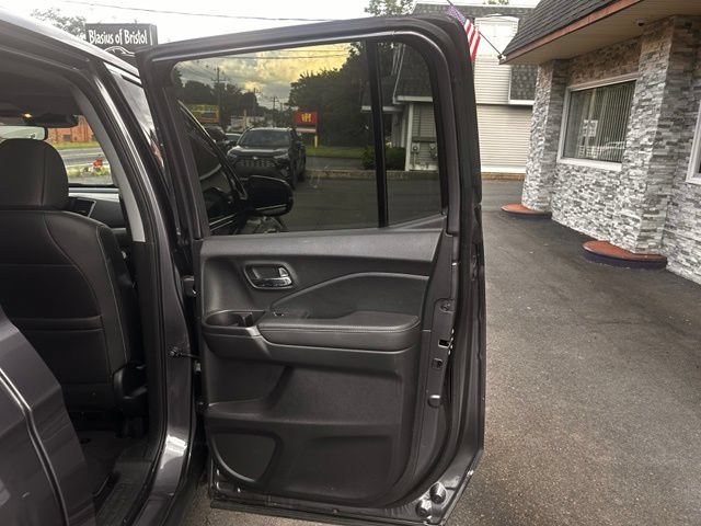 Used 2023 Honda Ridgeline RTL-E image 17