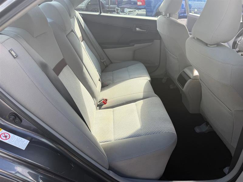 Used 2014 Toyota Camry FWD image 14