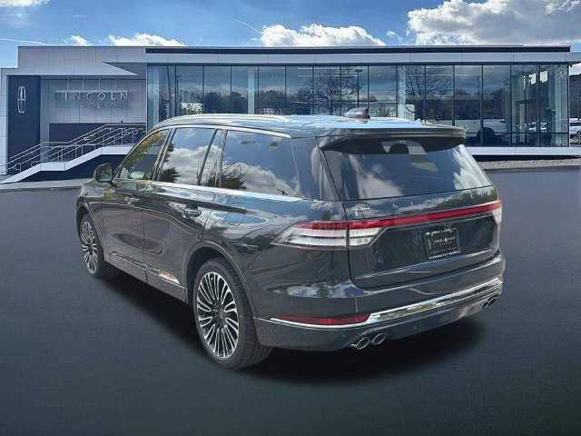 New 2027 Lincoln Aviator Black Label AWD/4WD image 5