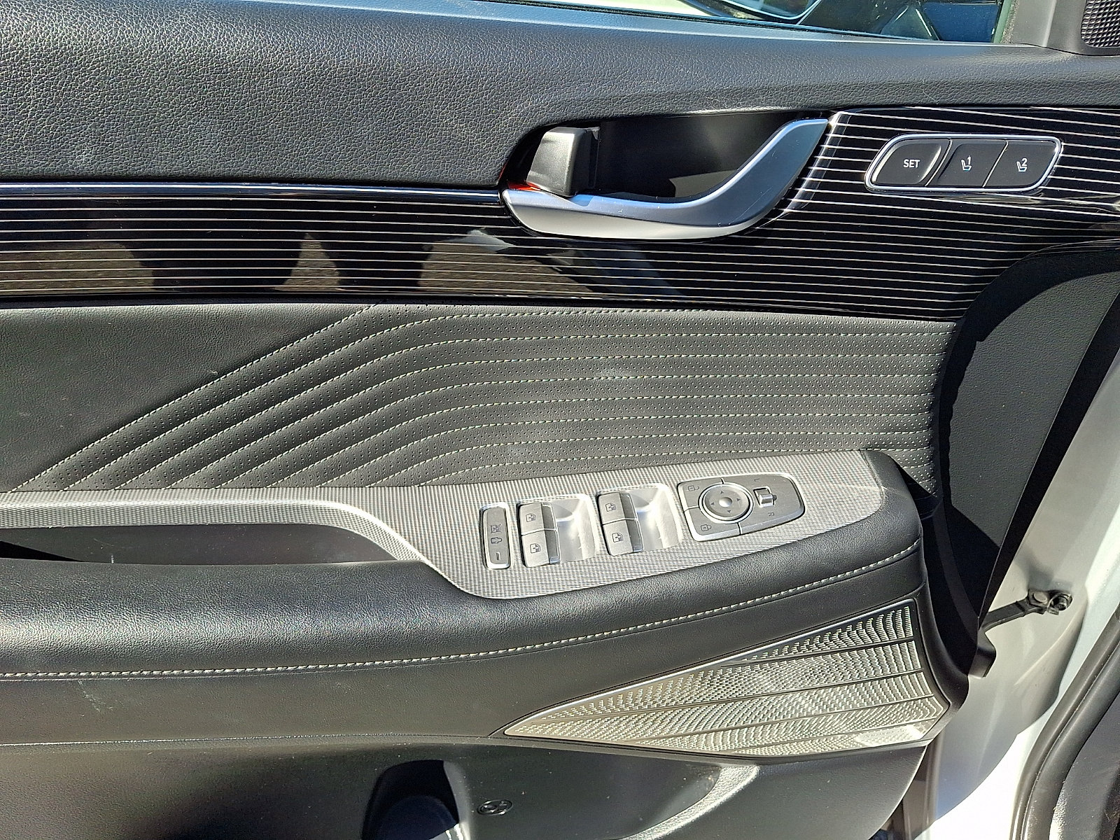 Used 2024 Hyundai Palisade Calligraphy AWD/4WD image 15