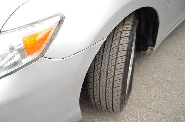 Used 2011 Toyota Camry LE w/ LE Extra-Value Pkg FWD image 44