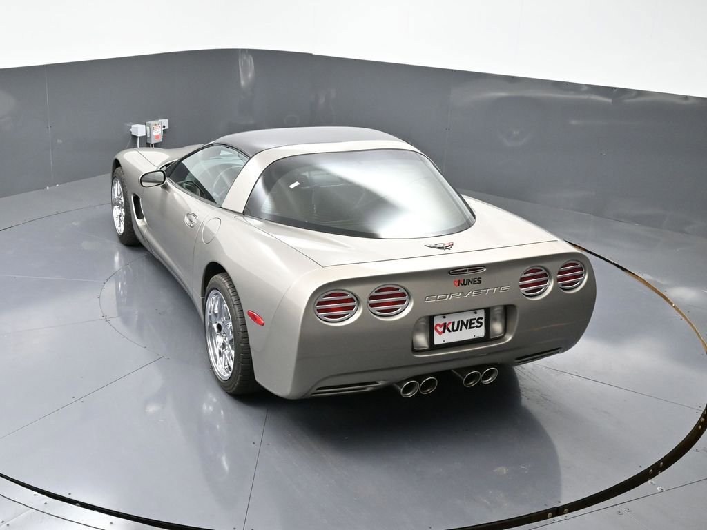 Used 2000 Chevrolet Corvette Coupe w/ Memory Pkg image 26