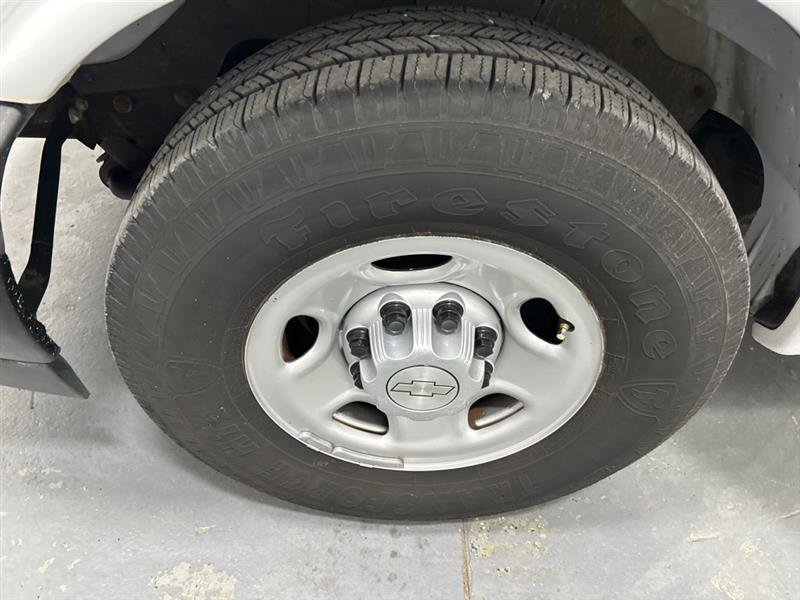 Used 2019 Chevrolet Express 2500 Extended w/ Driver Convenience Package image 18