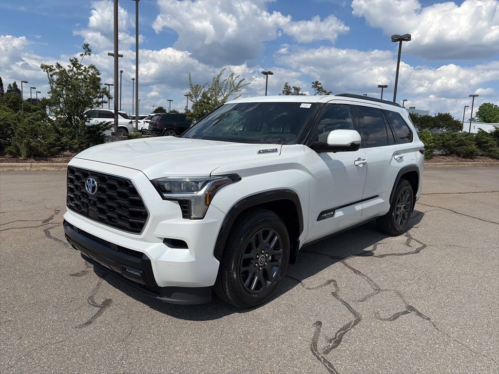 Used 2023 Toyota Sequoia Platinum image 1