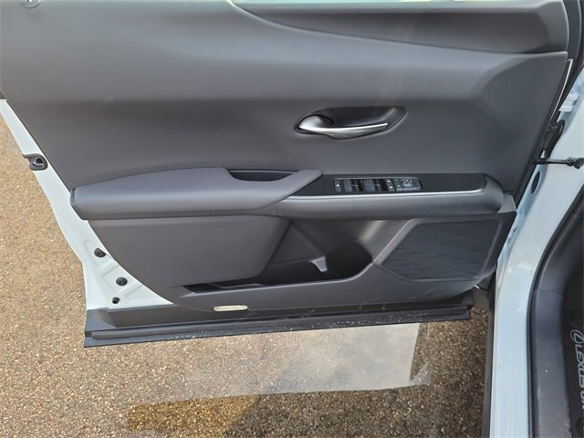 New 2025 Lexus UX 300h AWD image 19