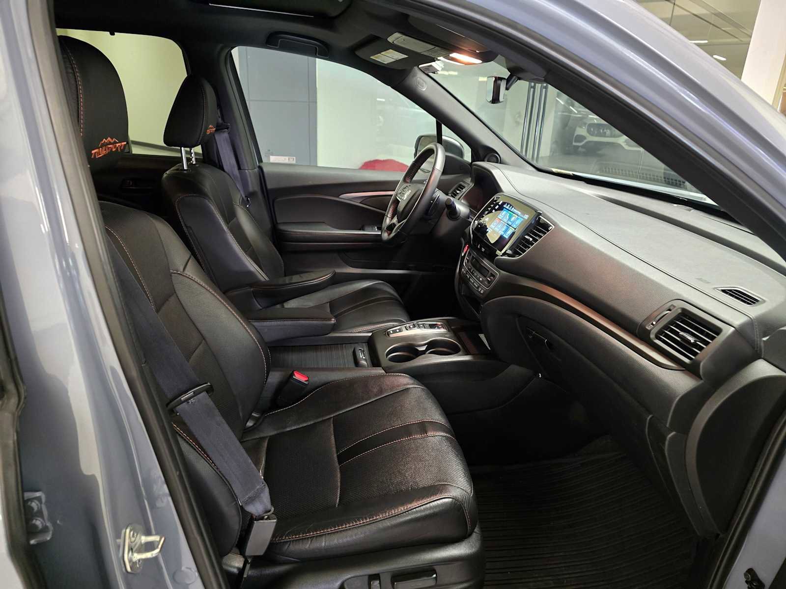 Used 2022 Honda Pilot TrailSport image 11