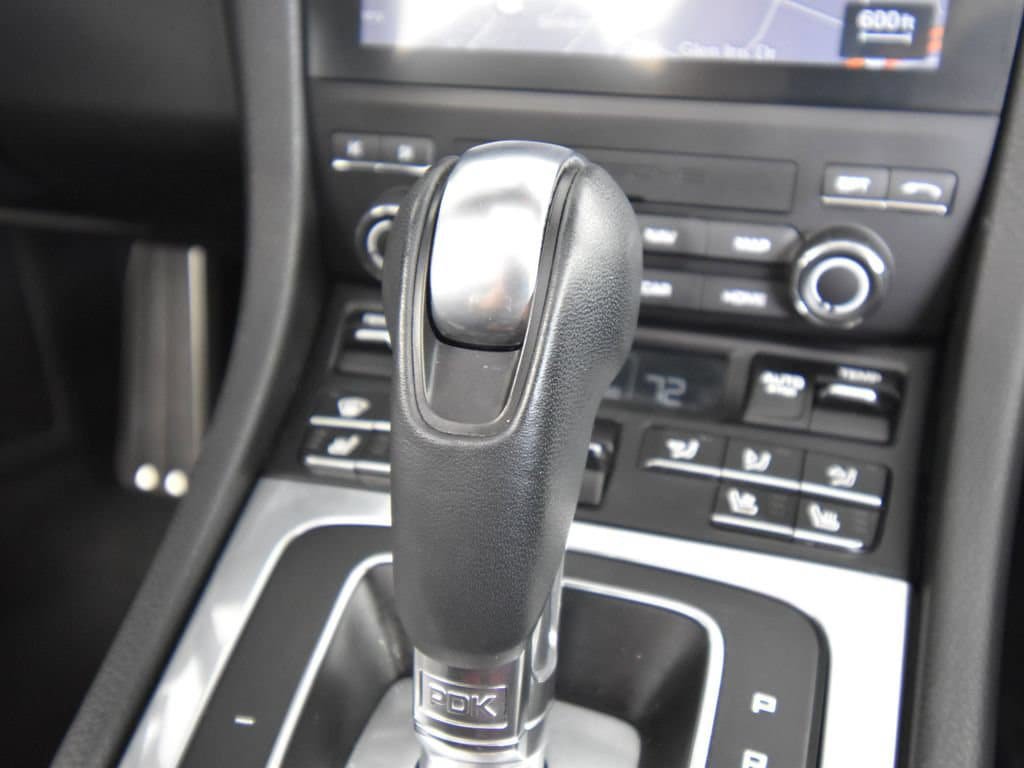 Certified 2025 Porsche 718 Boxster RWD image 36