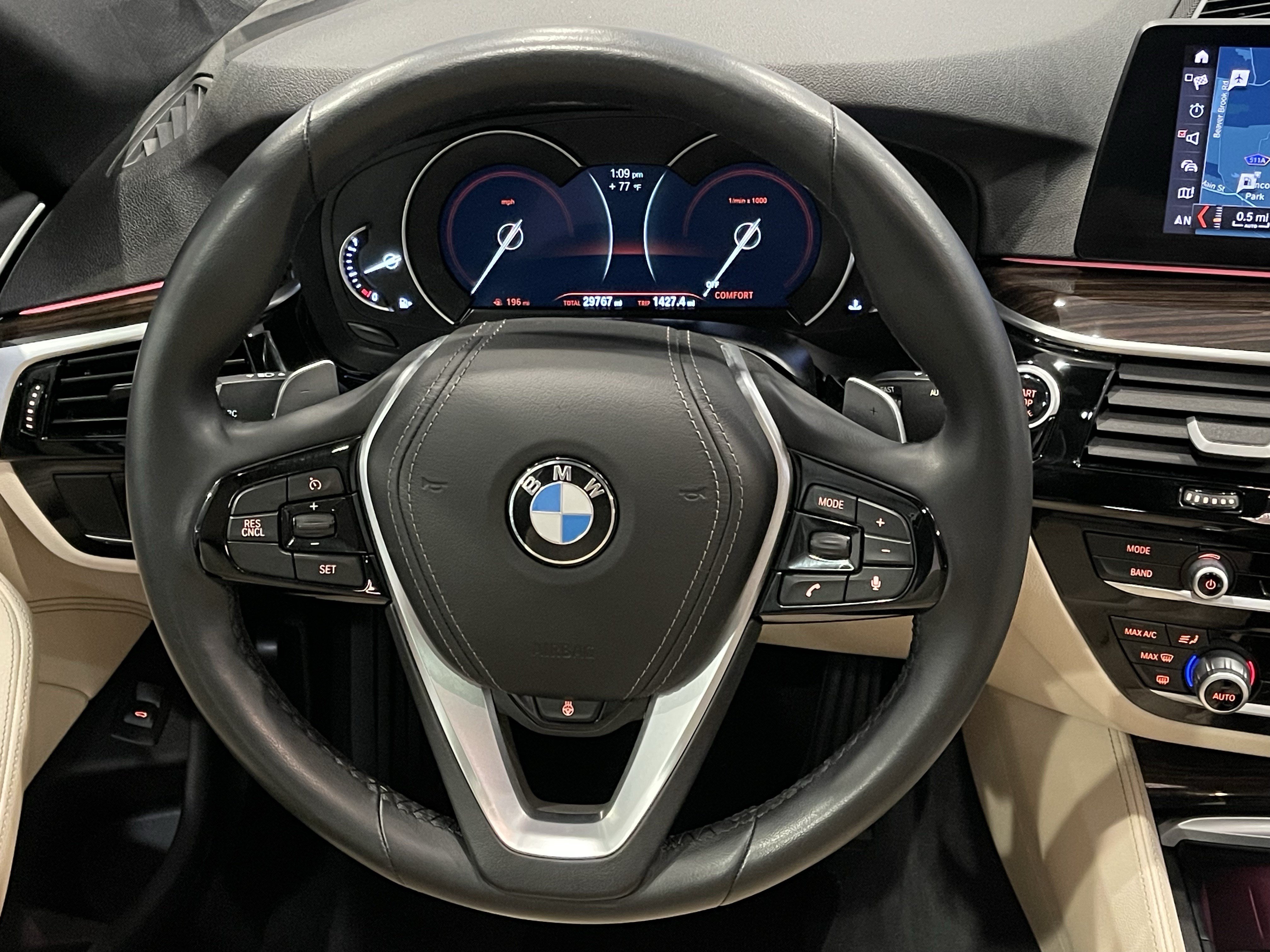 Used 2019 BMW 540i xDrive w/ Convenience Package AWD/4WD image 19