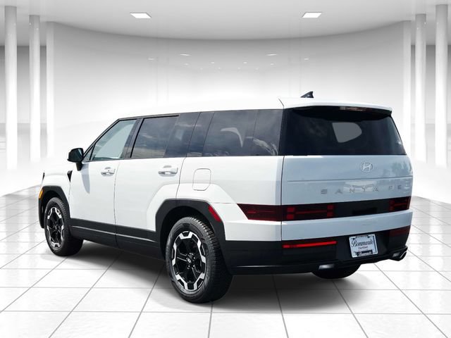 Used 2025 Hyundai Santa Fe SE FWD image 3