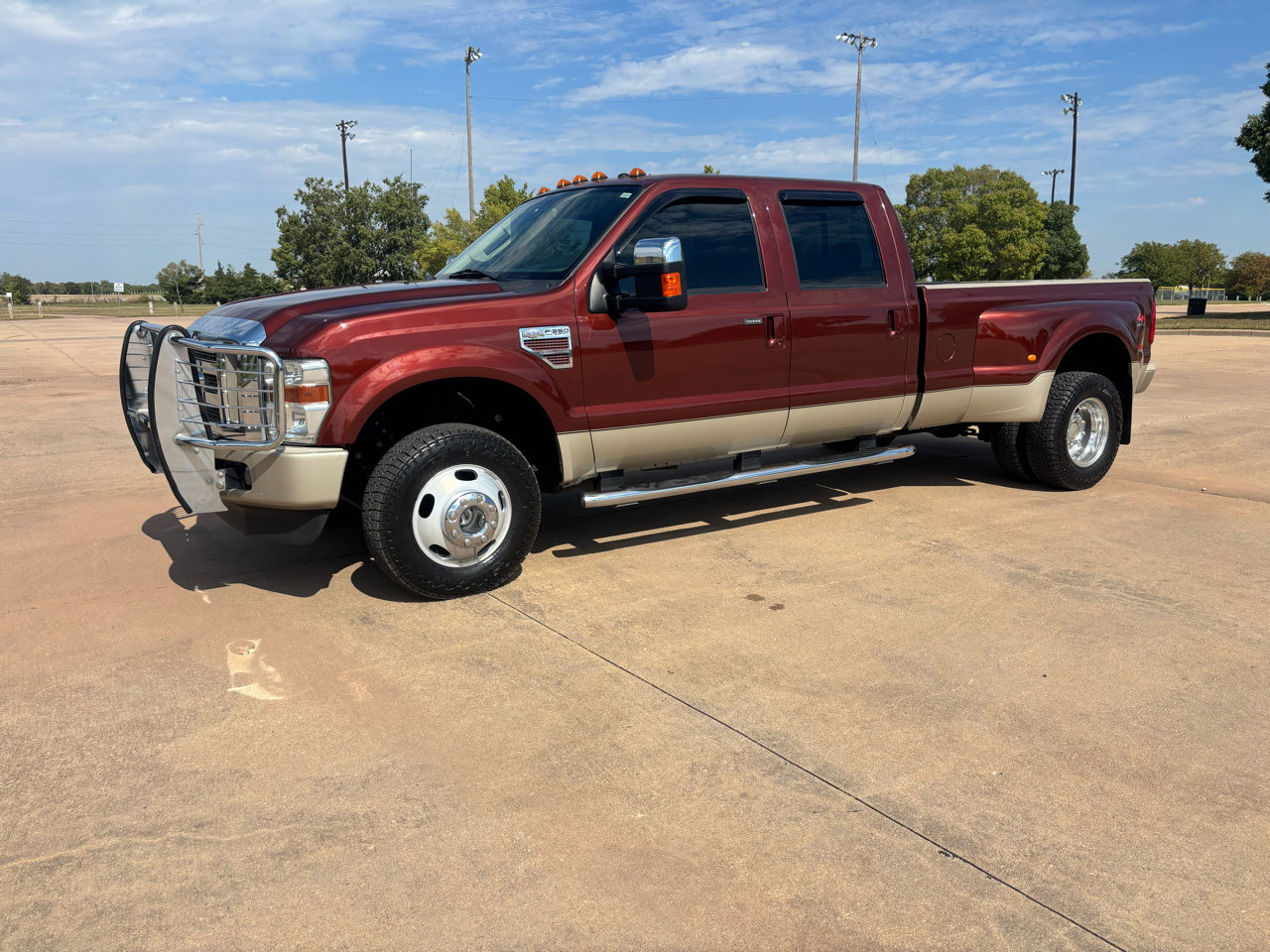 Used 2008 Ford F350 King Ranch image 2