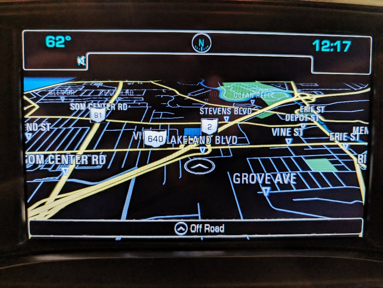 Used 2017 Chevrolet Silverado 1500 LTZ Z71 image 3