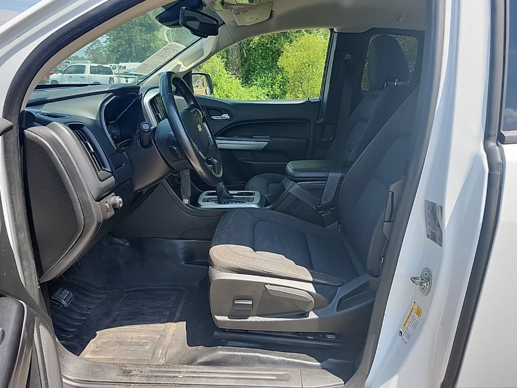 Used 2022 Chevrolet Colorado LT w/ Fleet Safety Package RWD image 16