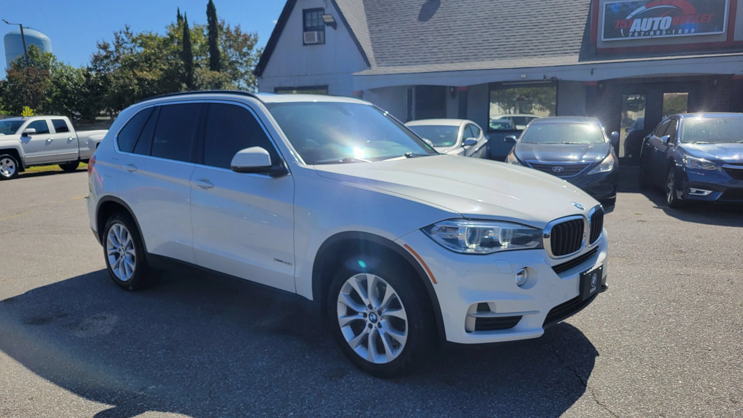 Used 2016 BMW X5 xDrive35i w/ Premium Package AWD/4WD image 10