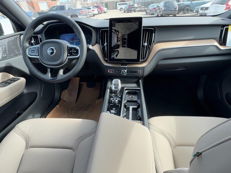New 2026 Volvo XC60 B5 Plus w/ Protection Package Premier AWD/4WD image 6