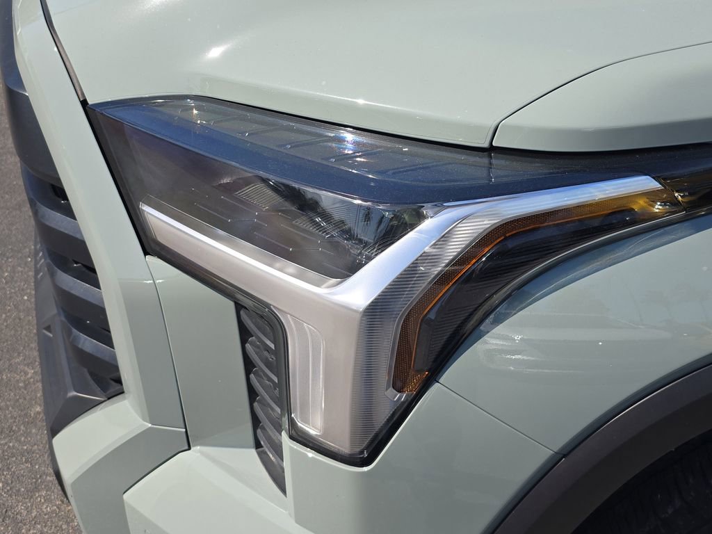 Used 2024 Toyota Tundra SR5 image 9