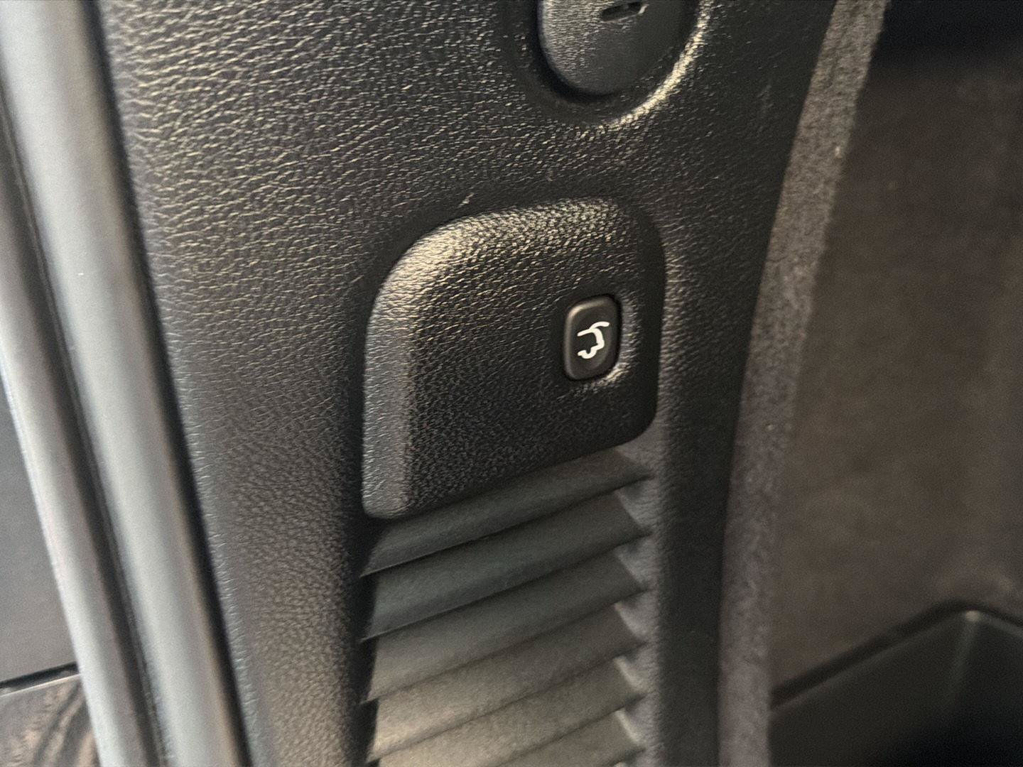 Used 2024 Dodge Durango R/T AWD/4WD image 32