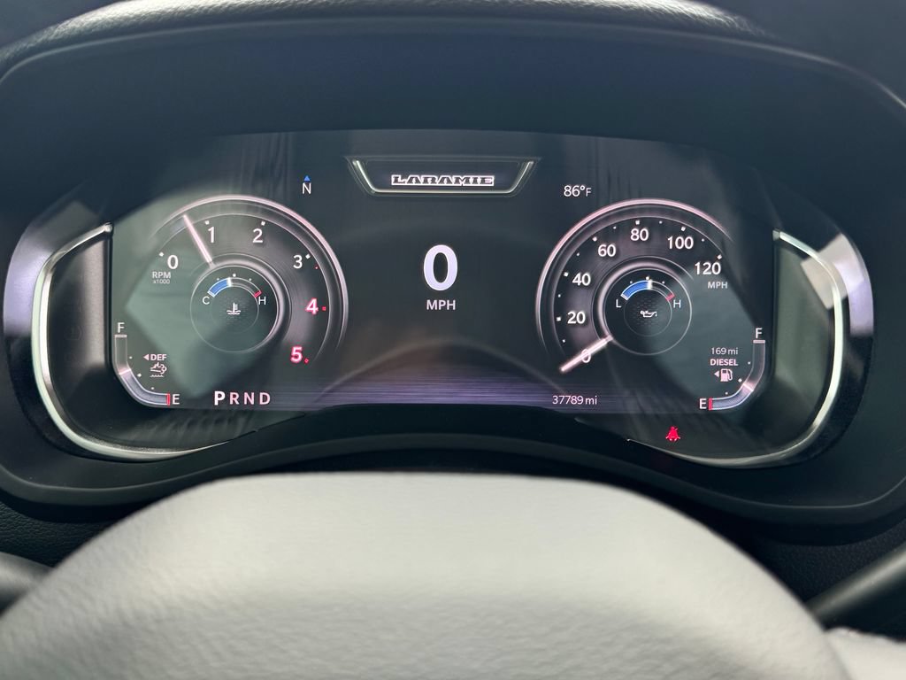 Used 2024 RAM 2500 Laramie w/ Safety Group AWD/4WD image 23