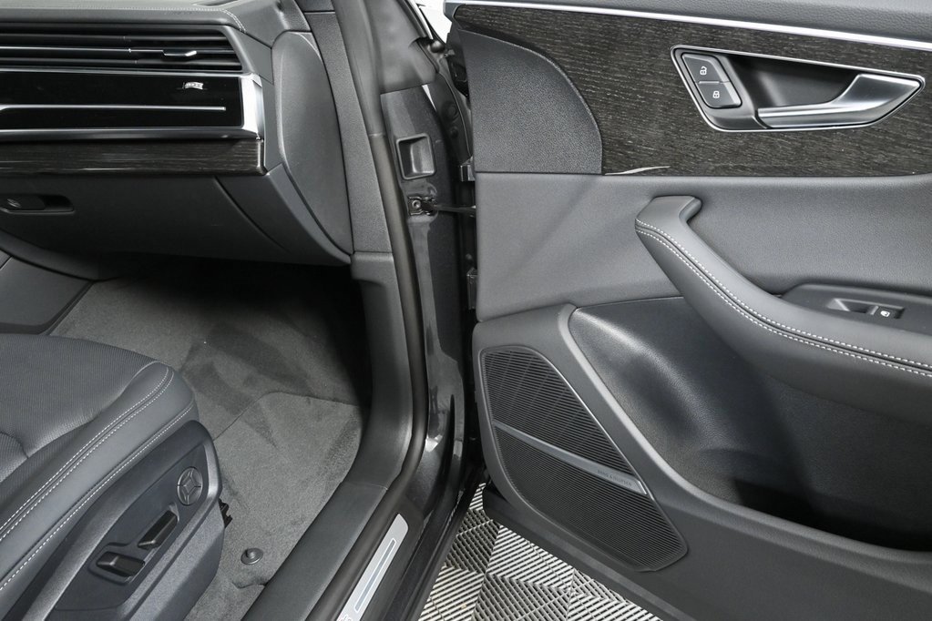 New 2025 Audi Q8 Premium Plus image 22