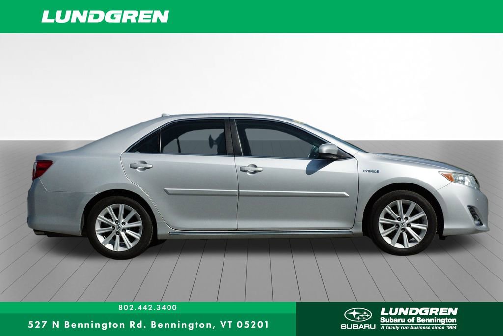 Used 2013 Toyota Camry LE image 2