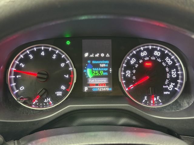 Used 2022 Toyota RAV4 LE FWD image 15