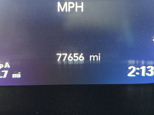 Used 2017 Chrysler Pacifica Touring-L Plus image 6