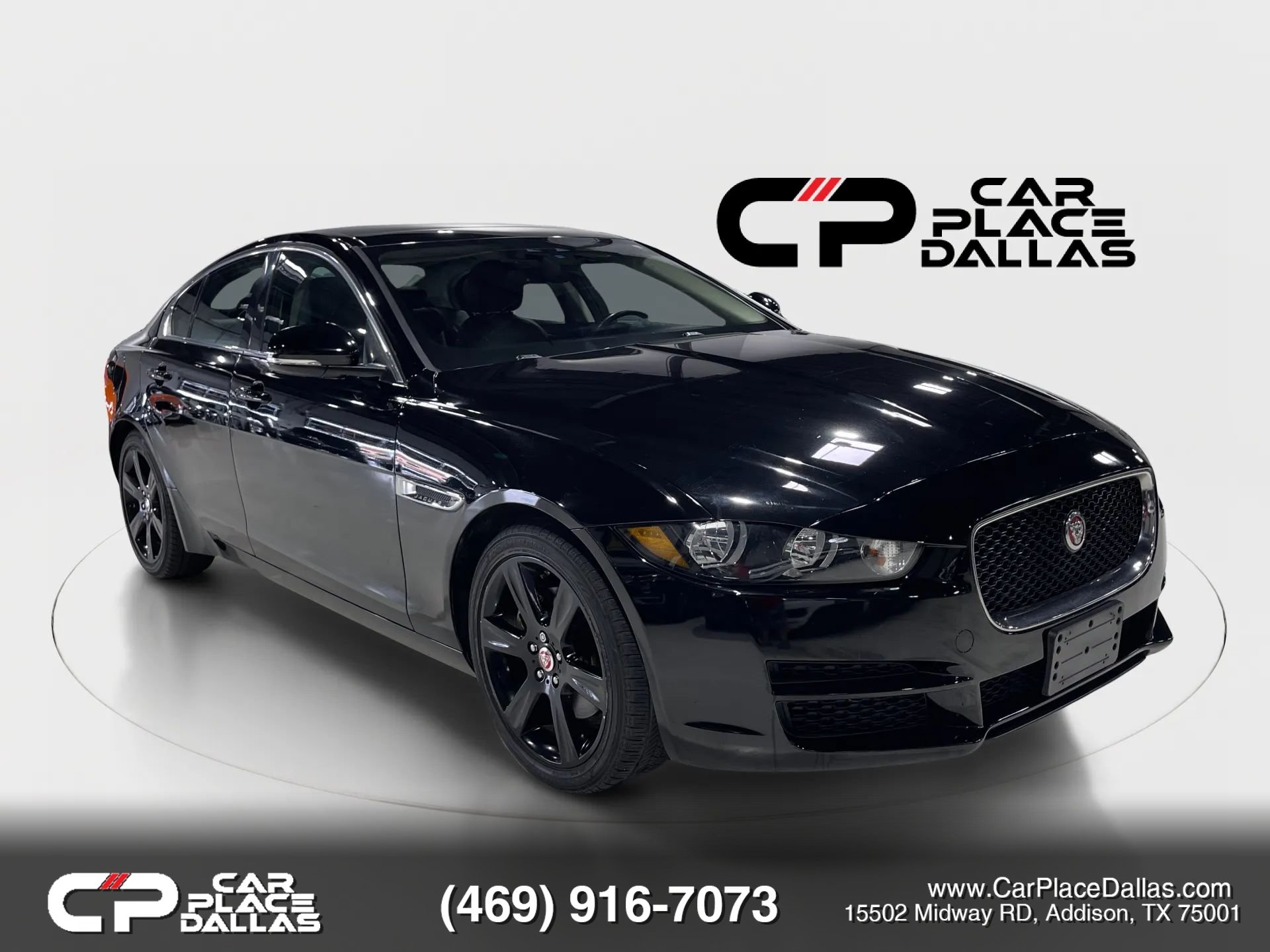 Used 2019 Jaguar XE Prestige RWD image 6