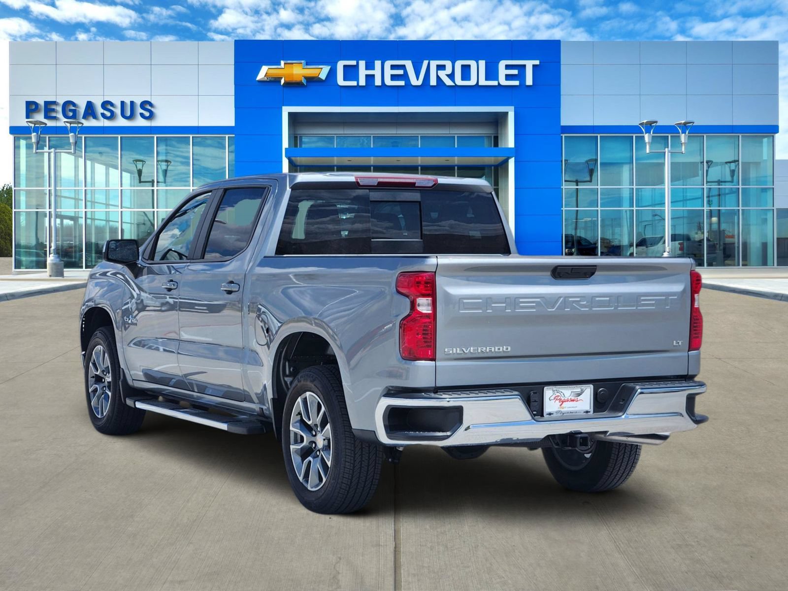 New 2026 Chevrolet Silverado 1500 LT w/ Texas Edition Plus RWD image 4