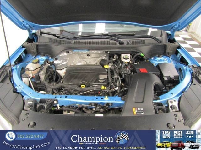 Used 2025 Chevrolet Trax LT FWD image 32