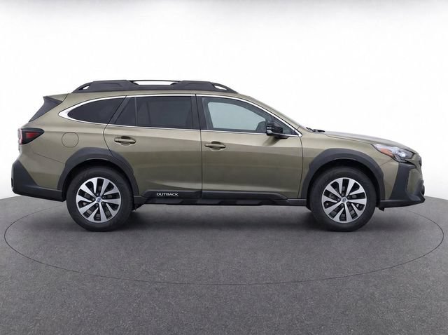 Used 2024 Subaru Outback Premium AWD/4WD image 8