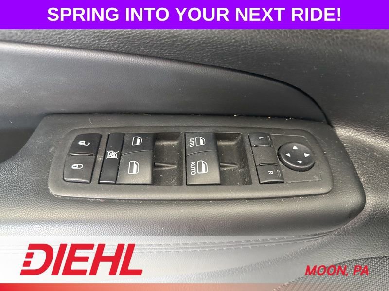 Used 2021 Jeep Grand Cherokee Laredo X AWD/4WD image 21