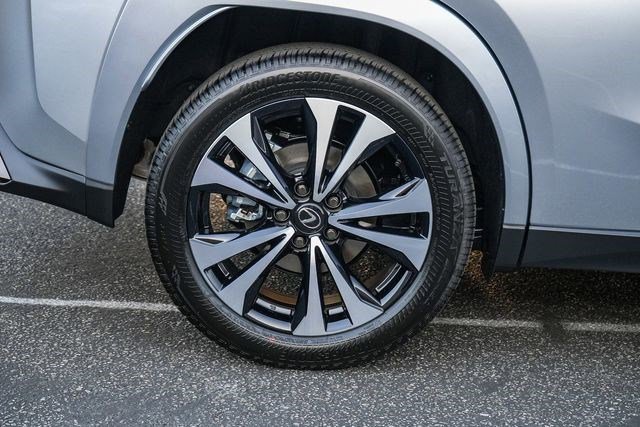 New 2026 Lexus UX 300h AWD image 13