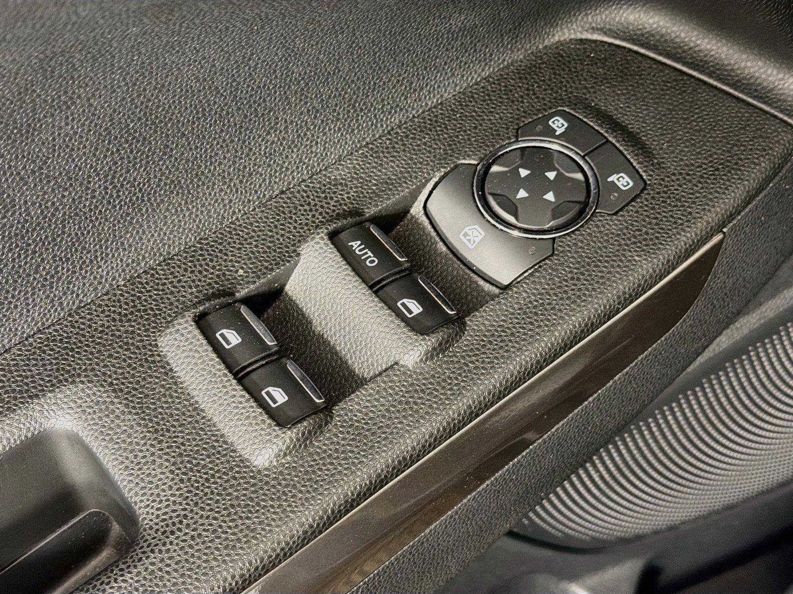 Used 2021 Ford EcoSport SE AWD/4WD image 23