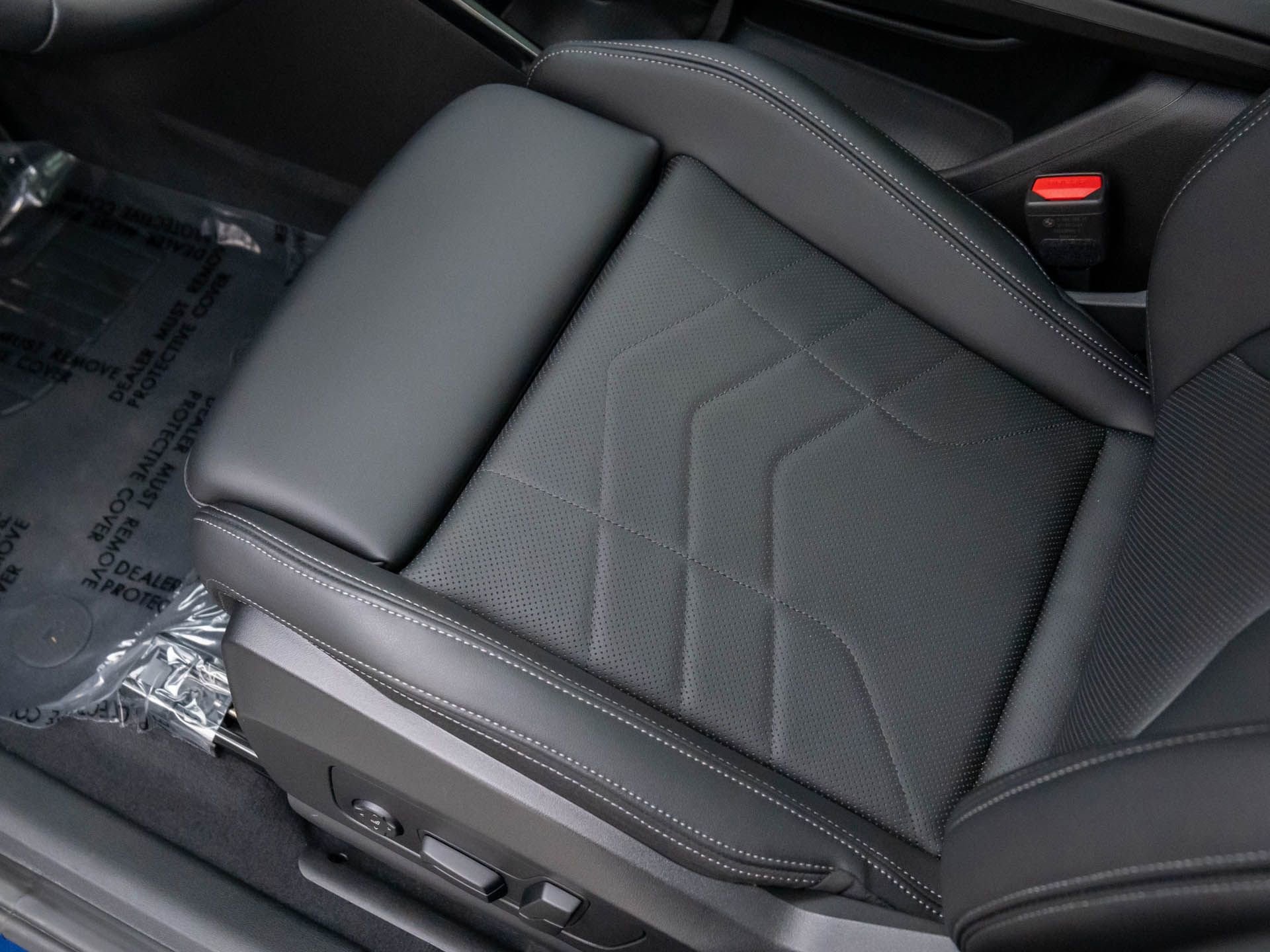 Certified 2025 BMW X1 xDrive28i image 15