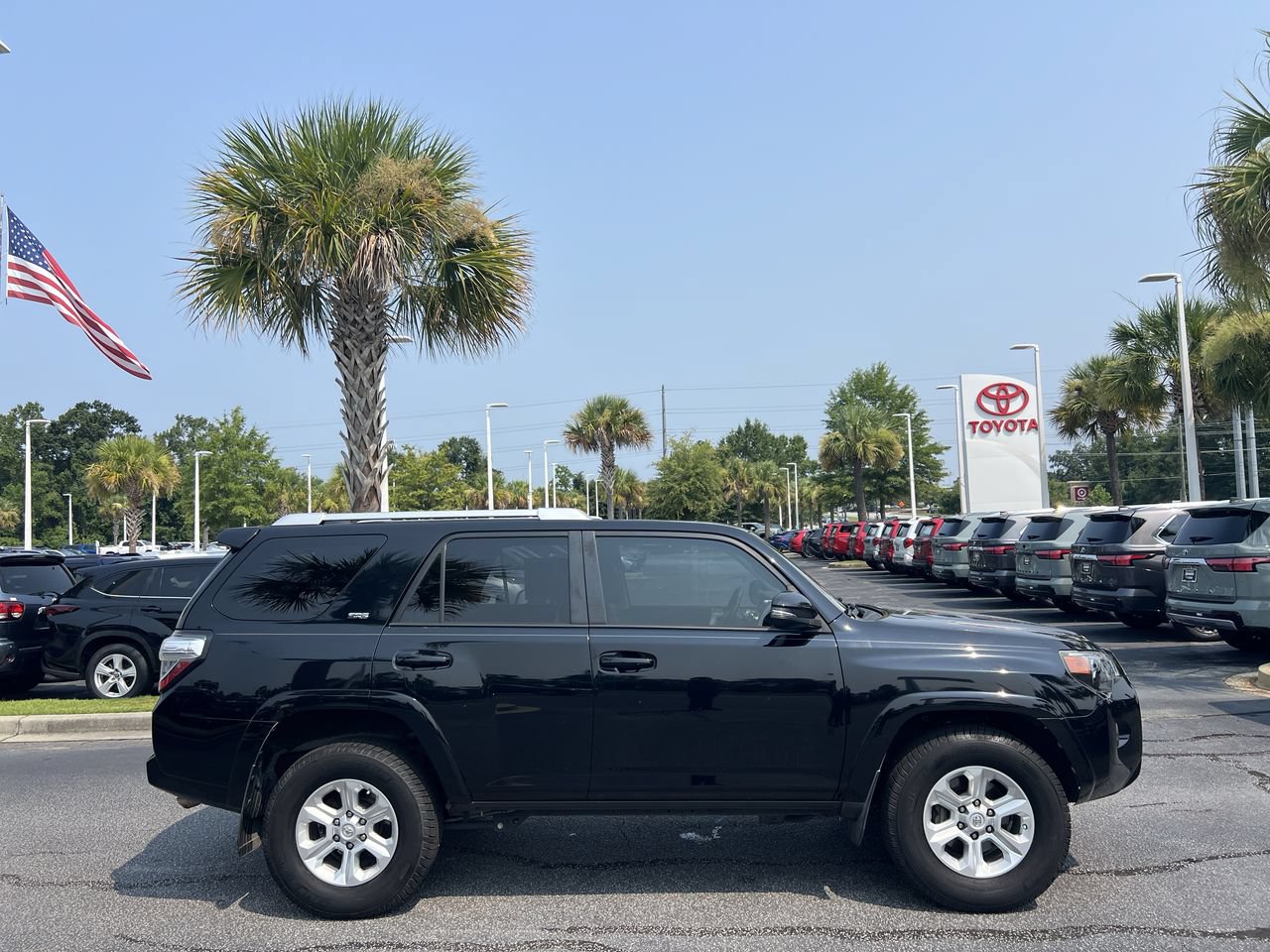 Used 2018 Toyota 4Runner SR5 Premium RWD image 11