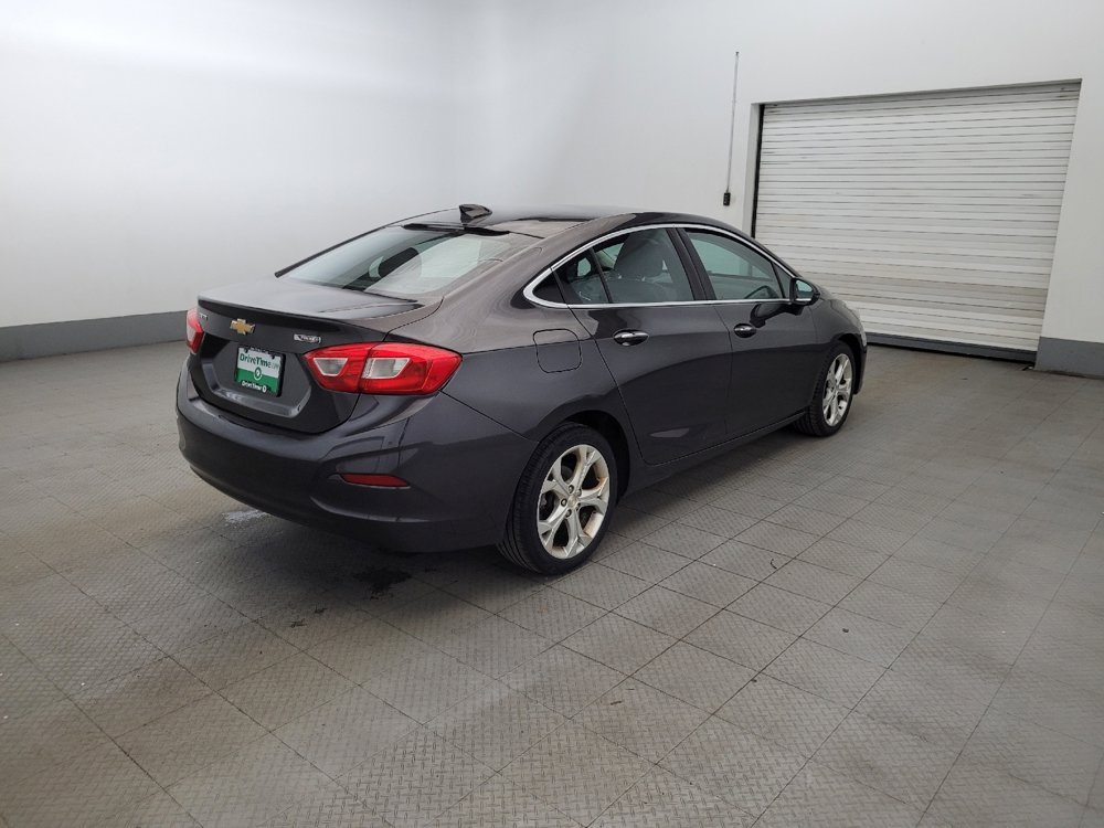 Used 2016 Chevrolet Cruze Premier FWD image 9