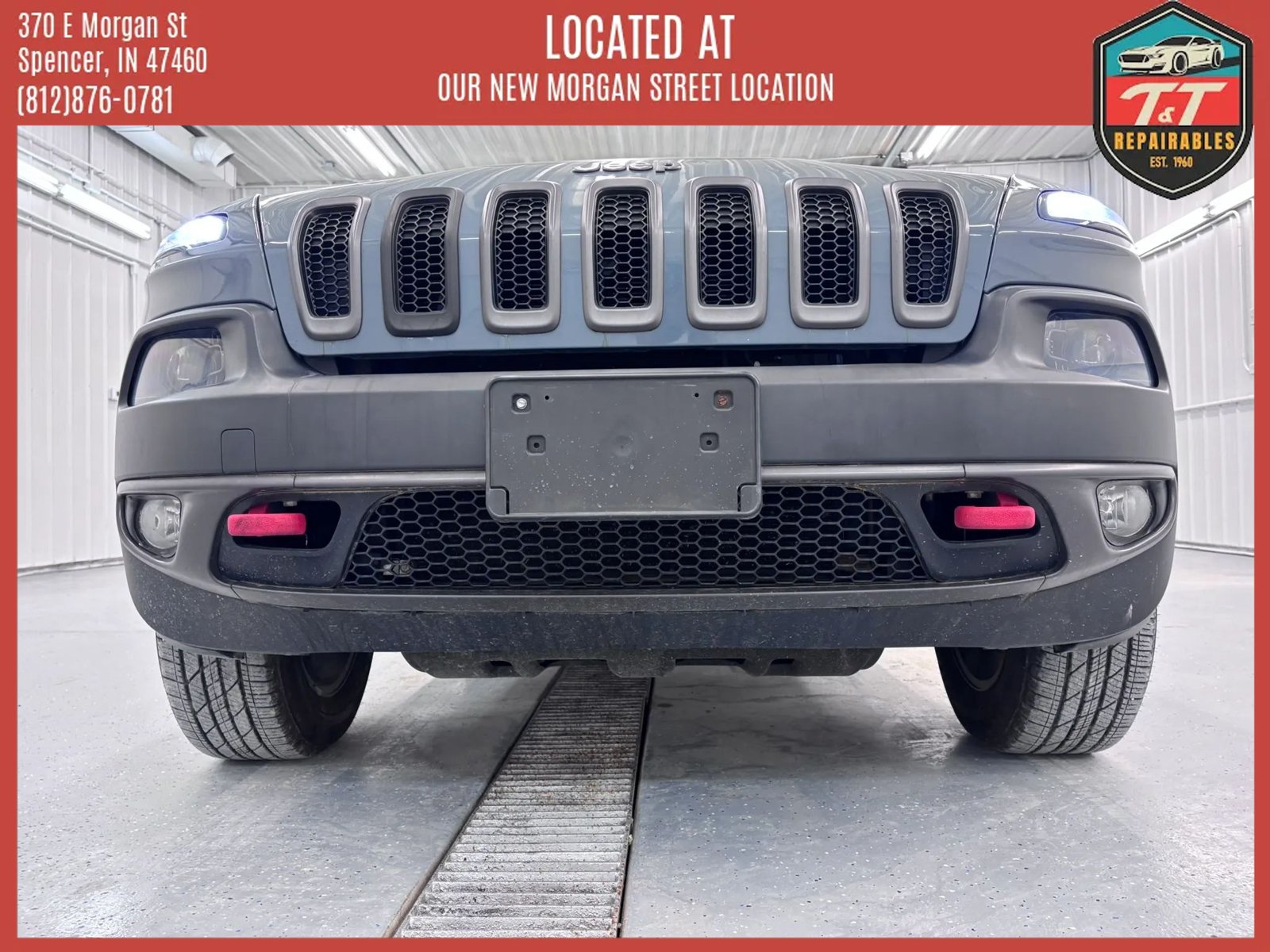 Used 2014 Jeep Cherokee Trailhawk w/ Comfort/Convenience Group AWD/4WD image 10