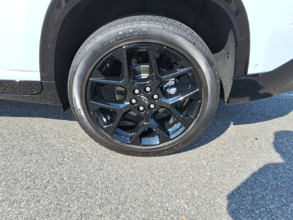 Certified 2026 Chevrolet Traverse RS FWD image 11