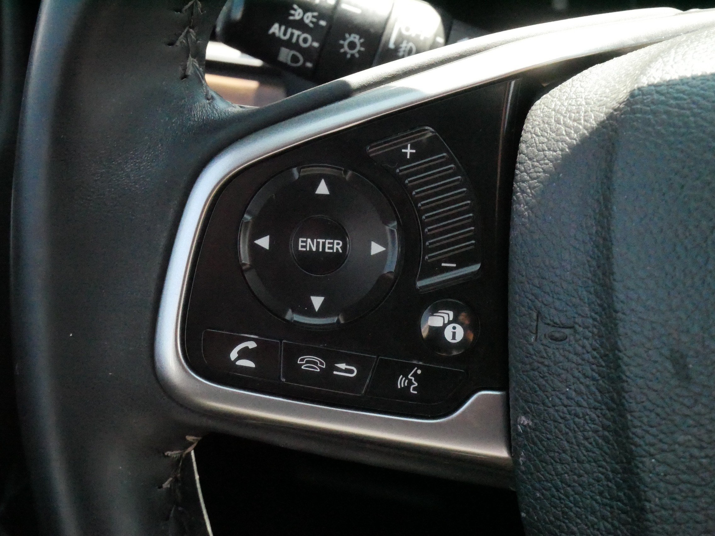 Used 2017 Honda CR-V EX-L image 26