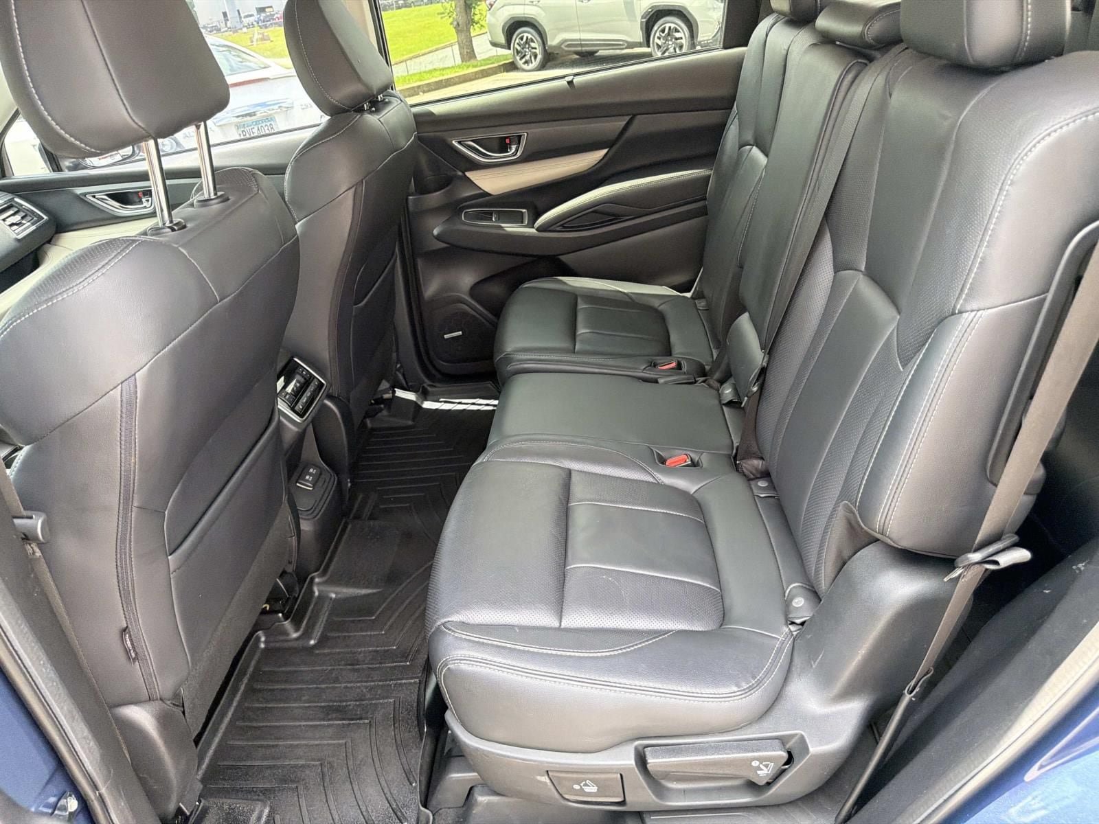 Used 2020 Subaru Ascent Limited w/ Technology Package AWD/4WD image 21