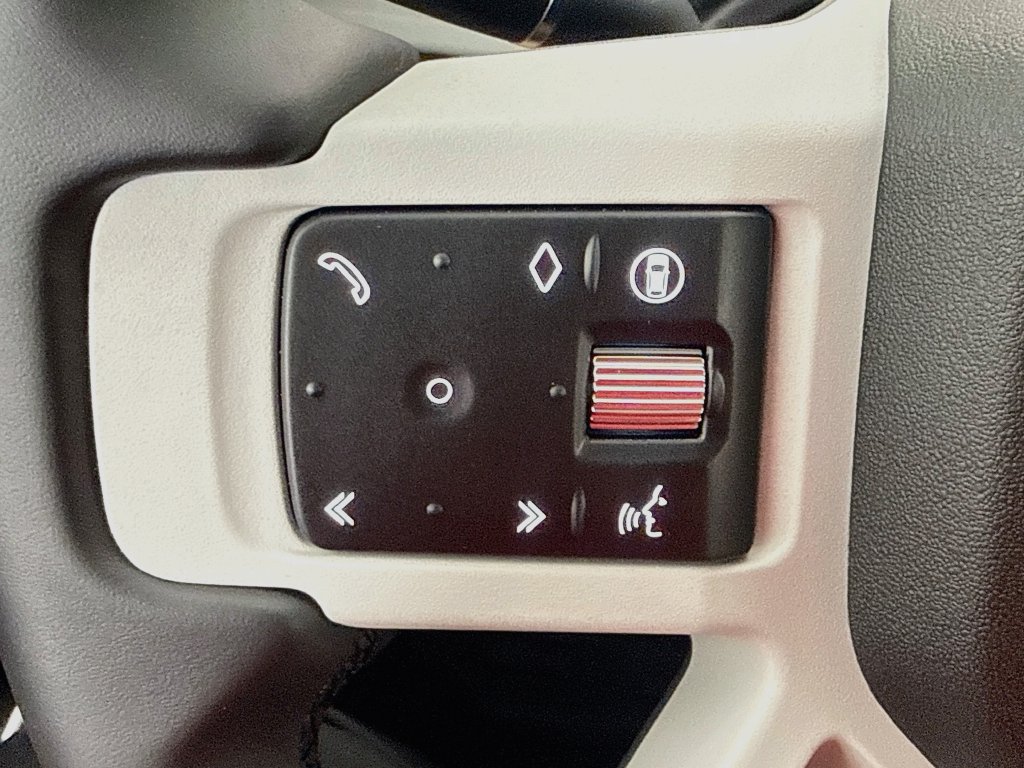 New 2026 Land Rover Defender 110 S AWD/4WD image 11