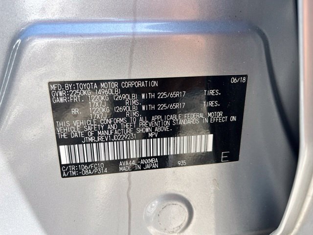 Used 2018 Toyota RAV4 LE AWD/4WD image 12